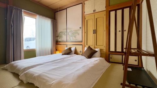巣 The Nest - 2 min to Furano Ski resort by foot