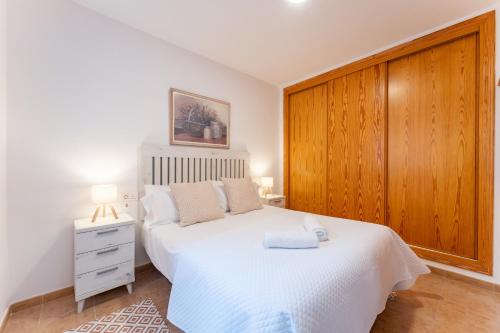 Cosy 2 Bed set in a quiet street of Los Boliches - Pass the Keys