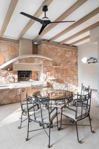 Luxury Villa Hvar Carpe Diem newly renovated with private pool by the sea