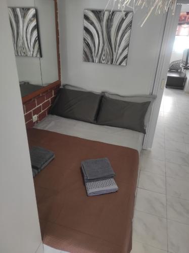 Renata's House- Cozy studio in Mytilene