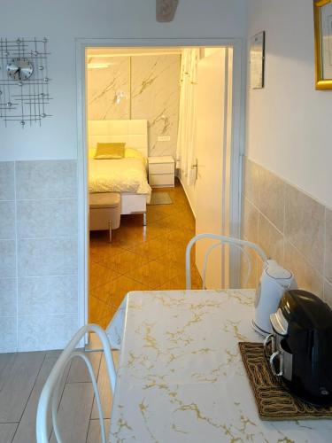 STUDIO MIMI CENTER OF TOWN KRK CROATIA
