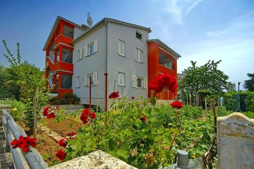 Coastal serene stay in Umag