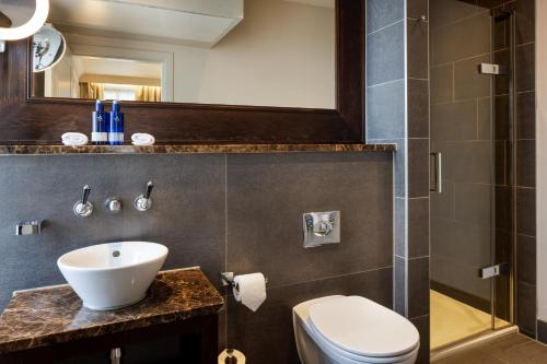 The Caledonian Edinburgh, Curio Collection by Hilton photo 84