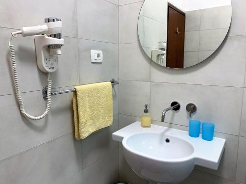 RUSTICO MEDITERRANEO Apartment with large terrace by Villa Mihaela Poreč