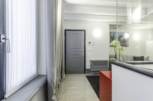 Η κουζίνα ή μικρή κουζίνα στο Venice New Luxury Residence