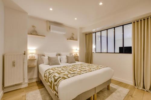 Pick A Flat's Apartement in Louvre-Rivoli - Rue de Rivoli
