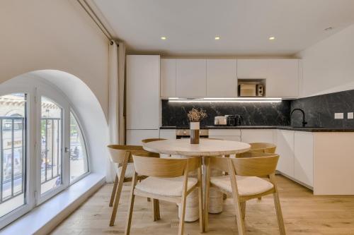 Pick A Flat's Apartement in Louvre-Rivoli - Rue de Rivoli