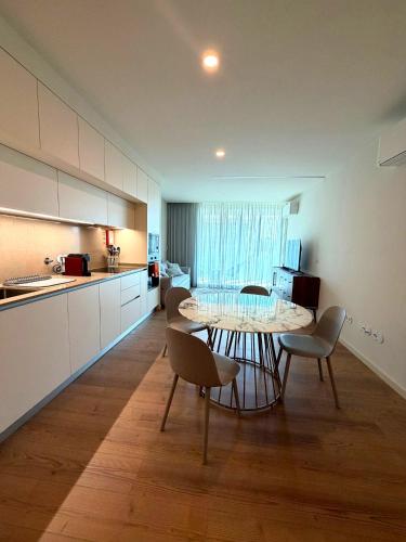 Aveiro Station Apartment by Adiciona