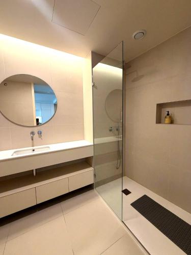 Aveiro Station Apartment by Adiciona
