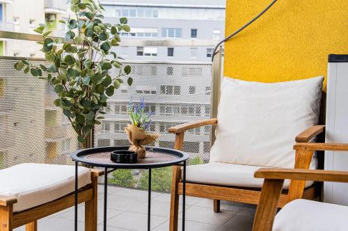 Zagreb 268 - 1 Bedroom Apartment - Loggia - WiFi - Keybox entry - New - Monthly Rent - Modern