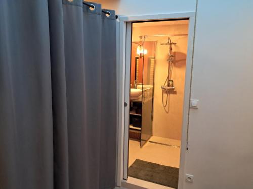 Chambre privative - LOFT3 Descartes