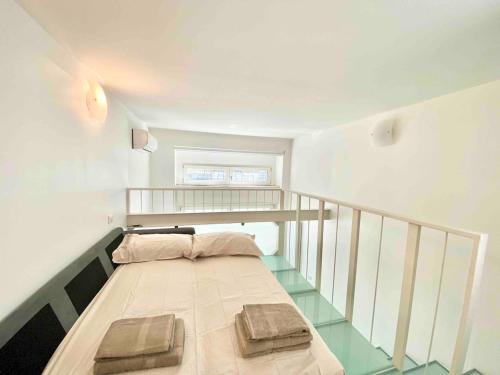 Loft in the center - metro - 12 beds