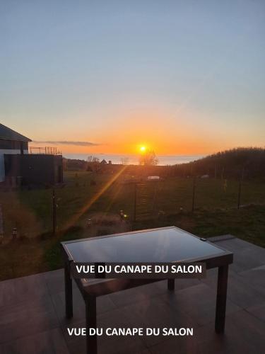En famille ou amis avec la mer