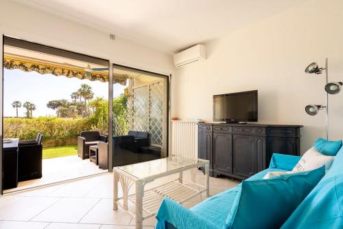 LA PARENTHÈSE CALME avec Terrasse, Jardin et Piscine