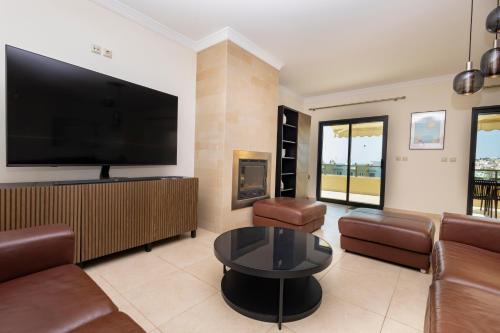 Laguna Vista Lagos , four Bedroom Luxury Penthouse