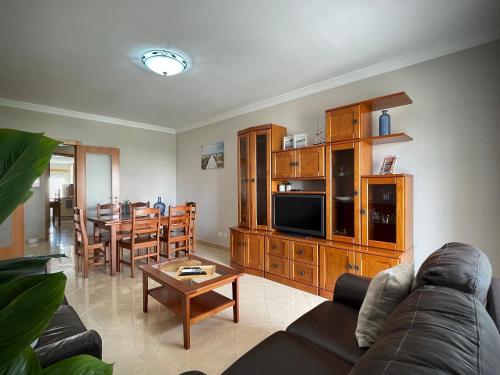Apt PL - 300 meters from beach