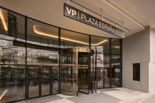 VP Plaza España Design — Facade/entrance