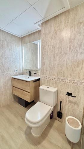 With ocean and pool views - Next to the beach - Private terrace