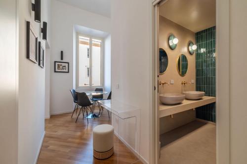 GuestHost - The Gracchi Residence