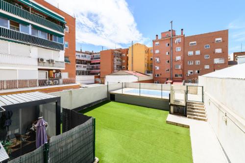 HMA121B - Amplio Piso 2 dormitorios y 2 baños en Ciudad Lineal, Madrid - Alquiler temporal