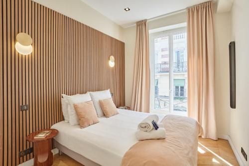 Apartement Place Vendome by Studioprestige