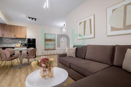 V - Luxury Suites C1