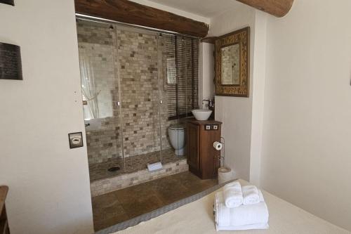 Authentic Old Antibes Duplex with Seaview Terrace