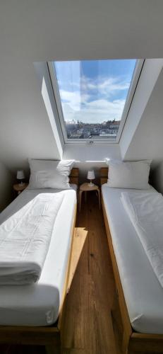 SkySuite Holiday Home
