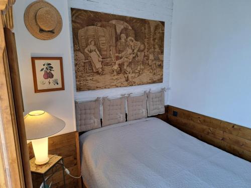 Charming Old Town Apartment Near Palais des Festivals
