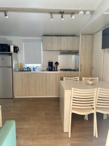 Camping 4 étoiles mobil-home confort 3 chambres