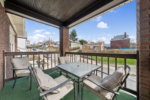 Gallery image of Comfy and Spacious 3 BR - Easy City Access in Pittsburgh