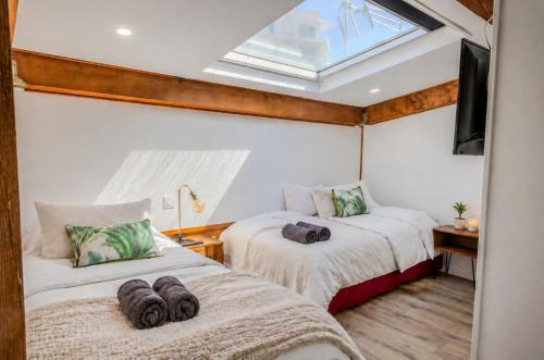Elegant duplex, very well equipped, close to shops