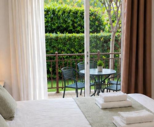 Veranda & Garden House