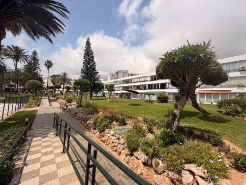 Skyline Sea View Apartment Pool Parking 5 min Beach