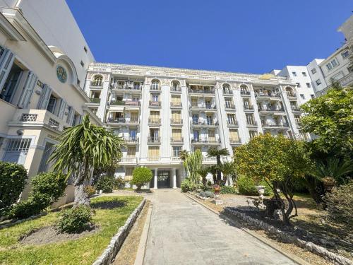 Bourgeois Sea View Promenade des Anglais