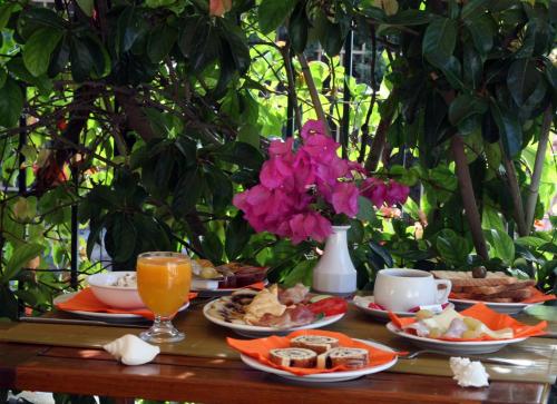 Φαγητό σε αυτό το ξενοδοχείο διαμερισμάτων ή κάπου εκεί κοντά