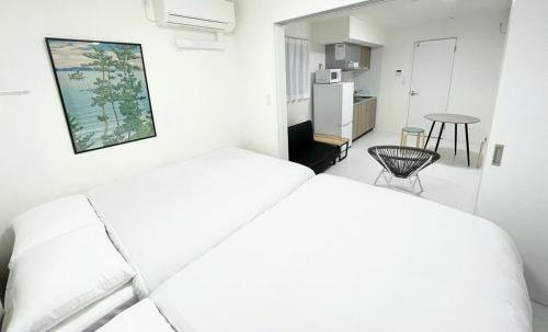 Yokohama Station Bright Apt for 4 10 min Walk