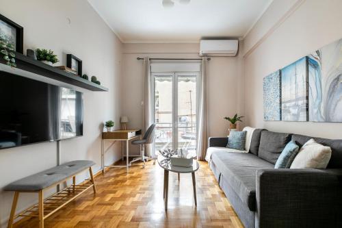Selany's Chic Apartment in the Heart of Athens