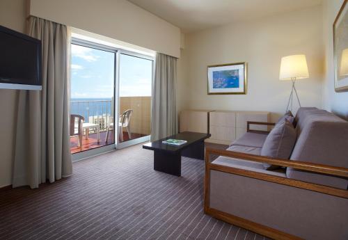 Hotel Girassol - Suite Hotel