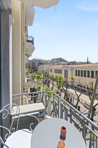 Luxury 2BR Across Archaeological Museum