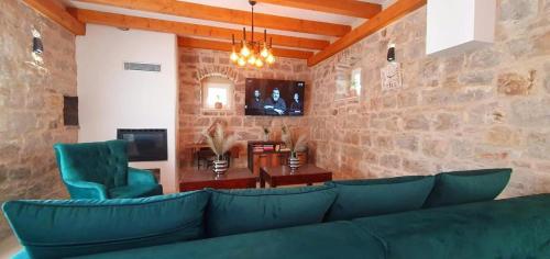Beautiful renovated stone villa