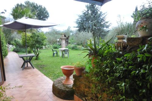 Taman di luar La Culla Dei Castelli Romani