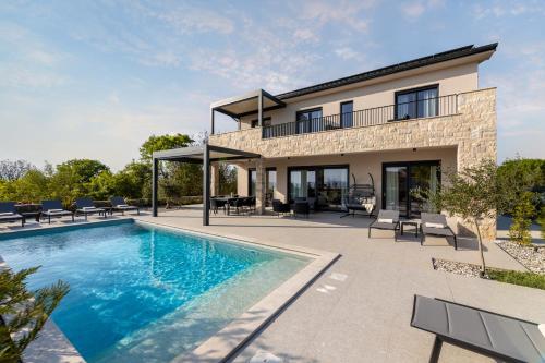 Villa Cesarica with heated pool, indoor pool and sauna