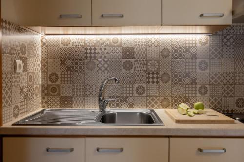 Loupi's Home - Urban Apartment Cozy & Comfortable