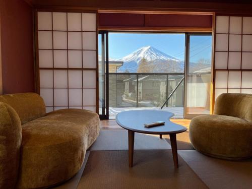 YURAGI Mt Fuji View