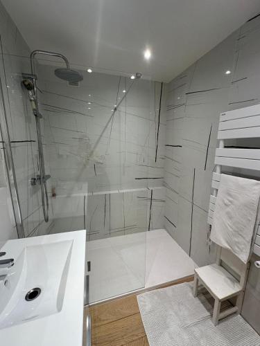 Exceptional apartment Mont Boron with sea view