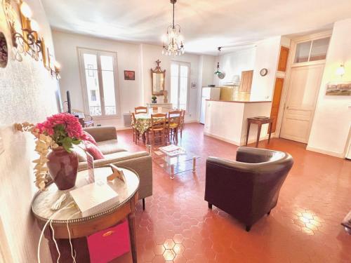 E OP Duplex Antoine 2 - Old Port