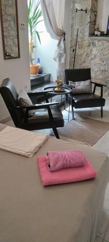 Old Town Studio with Terrace
