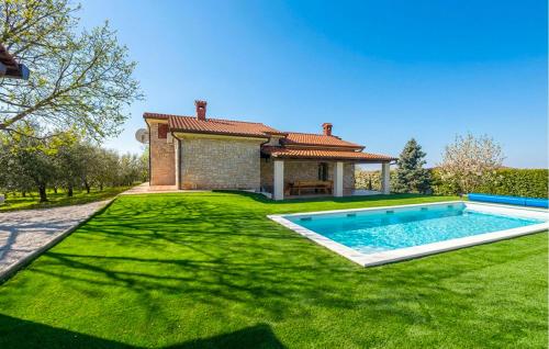 Gorgeous Home In Kastelir