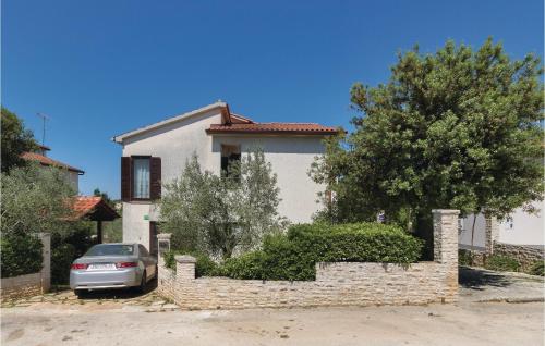 Awesome Apartment In Pula With Wifi